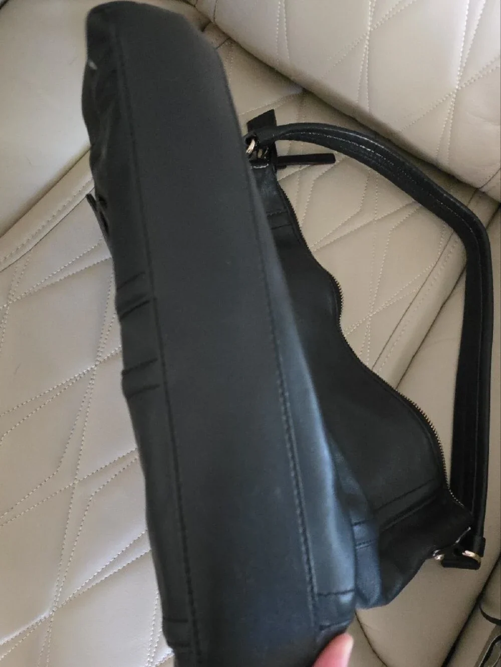 Kate Spade Purse Dual Pockets